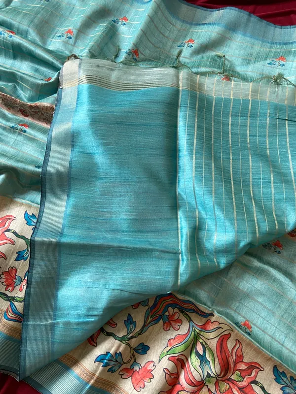 Soft_Semi_Tussar_Silk_sarees_with_Beautiful_Digital_Print_With_Attractive_Border_And_Contrast_Print_Blouse_With_Tassels