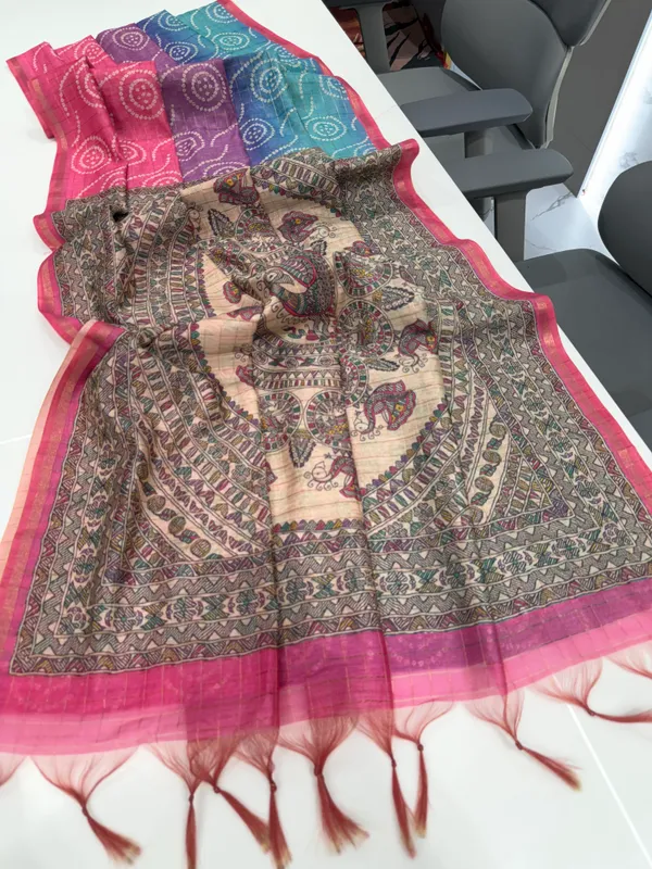 Soft_Semi_Tussar_Silk_sarees_with_Beautiful_Digital_Print_With_Attractive_Border_And_Contrast_Print_Blouse_With_Tassels