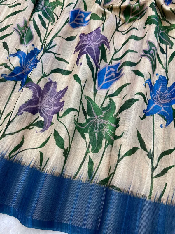 Soft_Tussar_Silk_sarees_with_Beautiful_Digital_Print_With_Attractive_Border_And_Contrast_Print_Blouse_With_Tassels