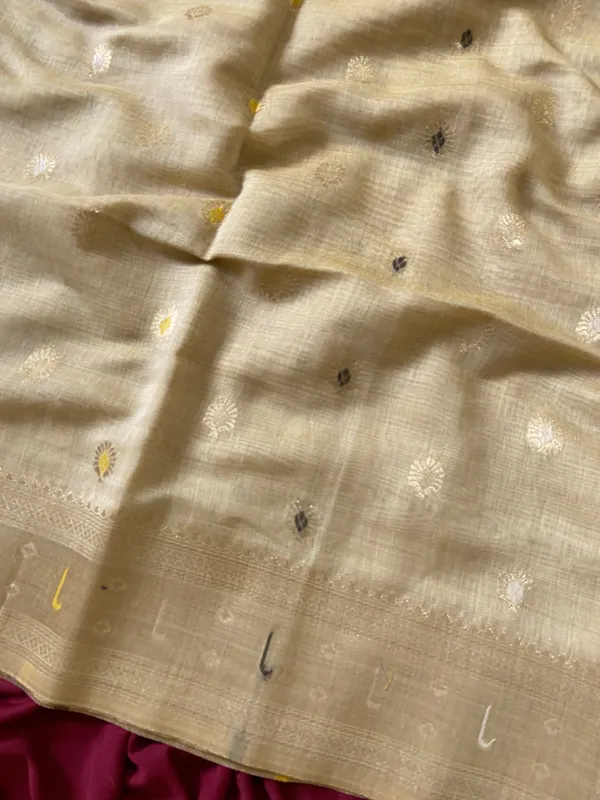 Pallavi_Cream_–_Cow_Pallu_Wedding_Special_|_Premium_Soft_Muga_Cotton_Paithani_Saree_with_Colourful_3D_Woven_Cow_Design_Pallu
