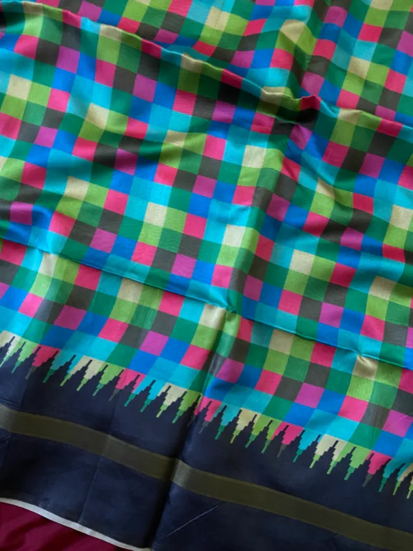 Soft_Tussar_Silk_sarees_with_Beautiful_Digital_Print_With_Attractive_Border_And_Contrast_Print_Blouse_With_Tassels