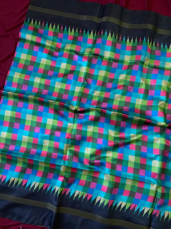 Soft_Tussar_Silk_sarees_with_Beautiful_Digital_Print_With_Attractive_Border_And_Contrast_Print_Blouse_With_Tassels