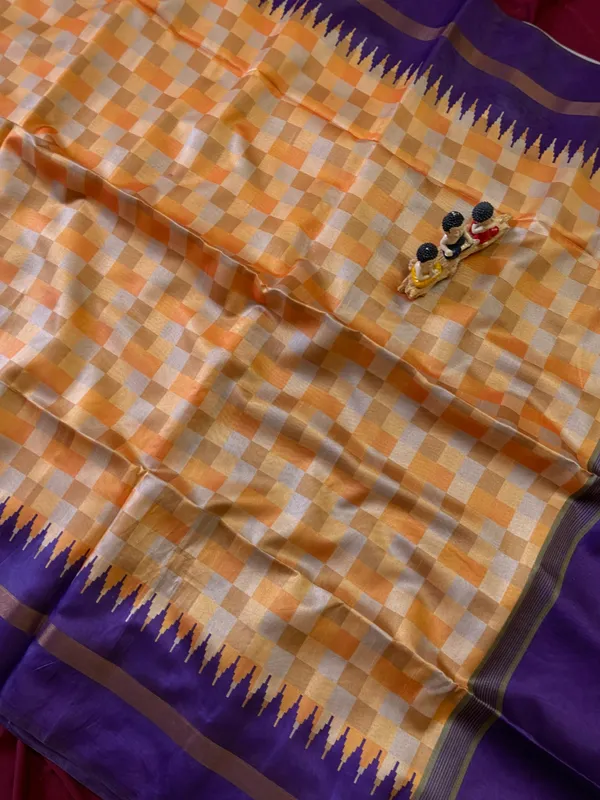 Soft_Tussar_Silk_sarees_with_Beautiful_Digital_Print_With_Attractive_Border_And_Contrast_Print_Blouse_With_Tassels