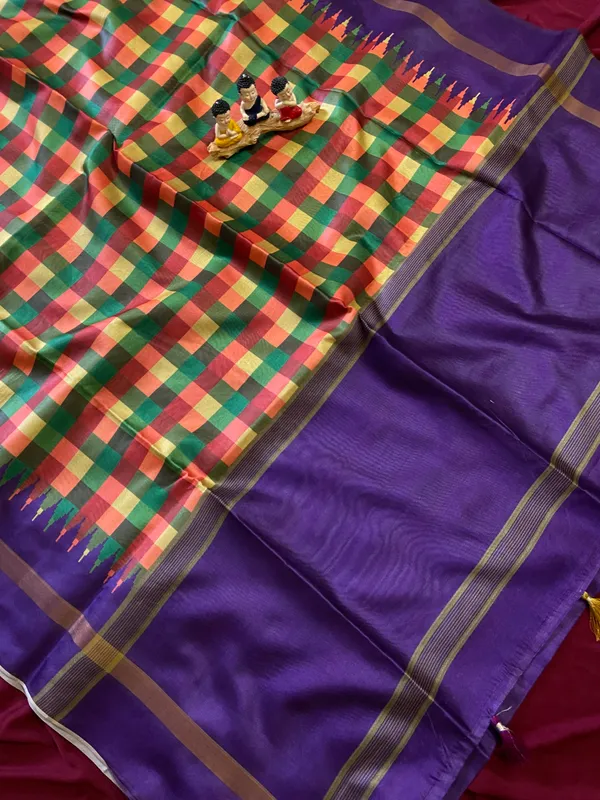 Soft_Tussar_Silk_sarees_with_Beautiful_Digital_Print_With_Attractive_Border_And_Contrast_Print_Blouse_With_Tassels