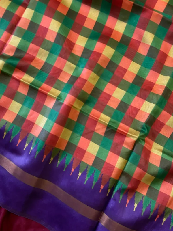 Soft_Tussar_Silk_sarees_with_Beautiful_Digital_Print_With_Attractive_Border_And_Contrast_Print_Blouse_With_Tassels