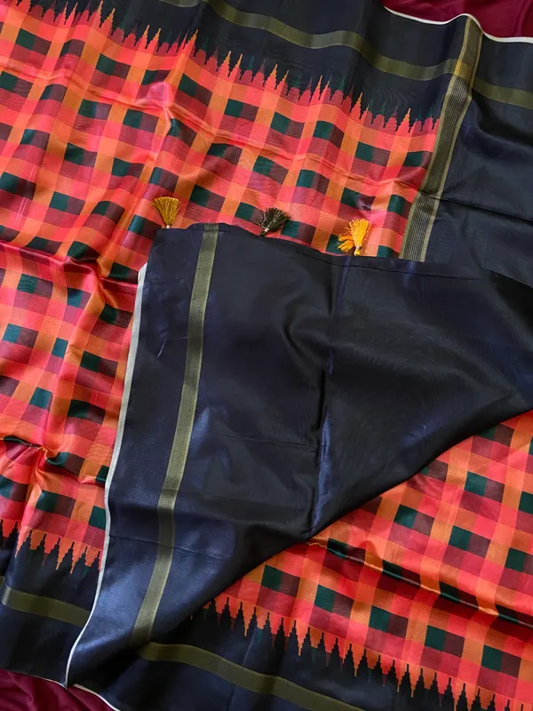 Soft_Tussar_Silk_sarees_with_Beautiful_Digital_Print_With_Attractive_Border_And_Contrast_Print_Blouse_With_Tassels