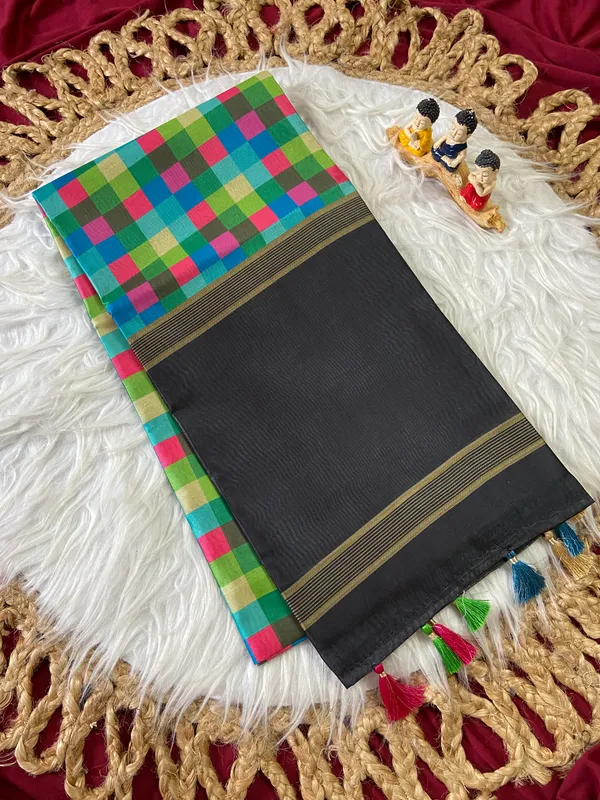 Soft_Tussar_Silk_sarees_with_Beautiful_Digital_Print_With_Attractive_Border_And_Contrast_Print_Blouse_With_Tassels