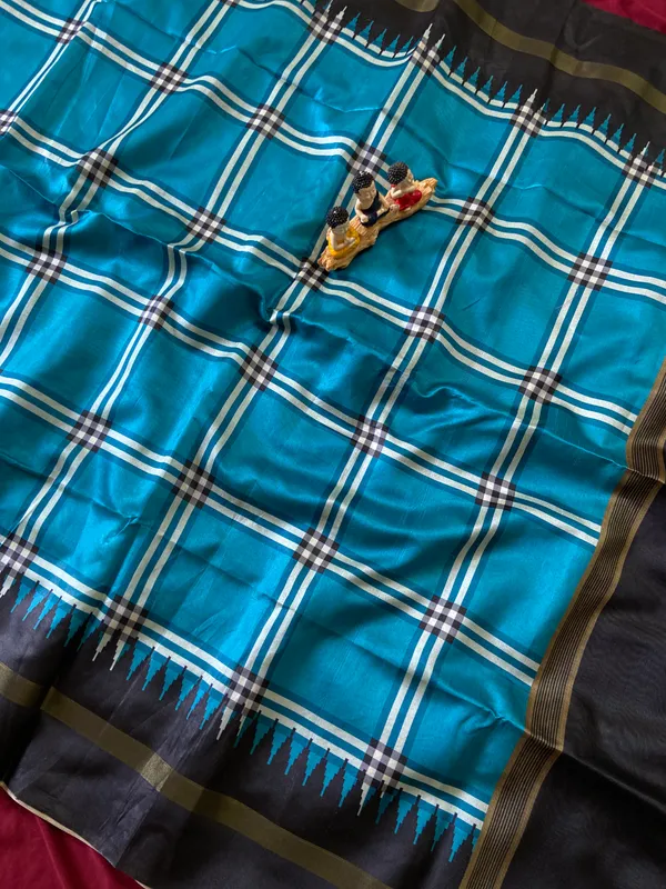 Soft_Tussar_Silk_sarees_with_Beautiful_Digital_Print_With_Attractive_Border_And_Contrast_Print_Blouse_With_Tassels