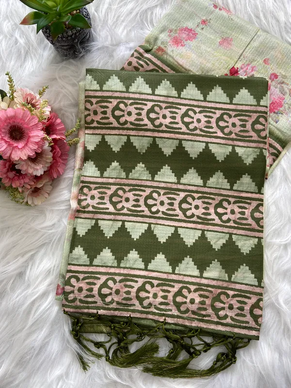Pahal_Green_–_Aesthetic_Edit_for_You_|_Soft_Kota_Saree_with_Print,_Pallu_&_Contrast_Print_Blouse_with_Tassels