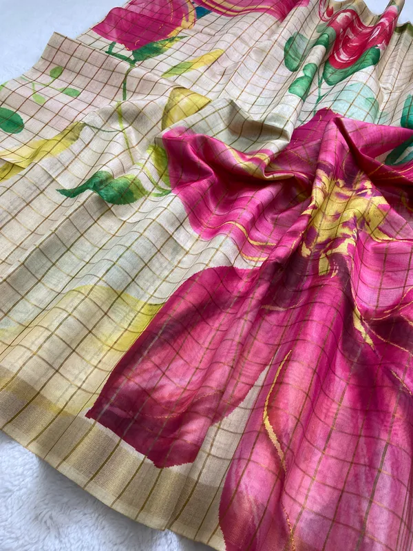 Garima_Cream_–_Dignified_Aesthetic_Edit_for_You_|_Soft_Tussar_Silk_Saree_with_Print,_Border_&_Contrast_Print_Blouse_with_Tassels