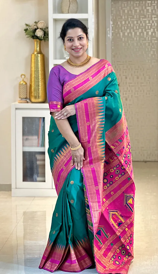 Premium_Soft_Paithani_Silk_sarees_With_Beautiful_Weaving_Pattern_With_Attractive_Rich_Pallu_And_Border_And_Weaving_Blouse_With_Tassels