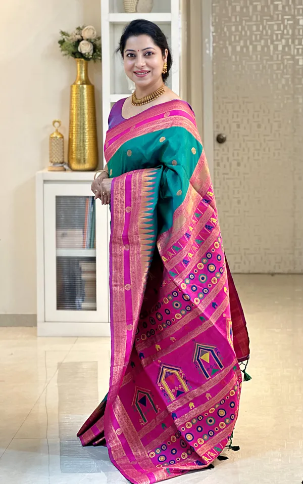 Premium_Soft_Paithani_Silk_sarees_With_Beautiful_Weaving_Pattern_With_Attractive_Rich_Pallu_And_Border_And_Weaving_Blouse_With_Tassels