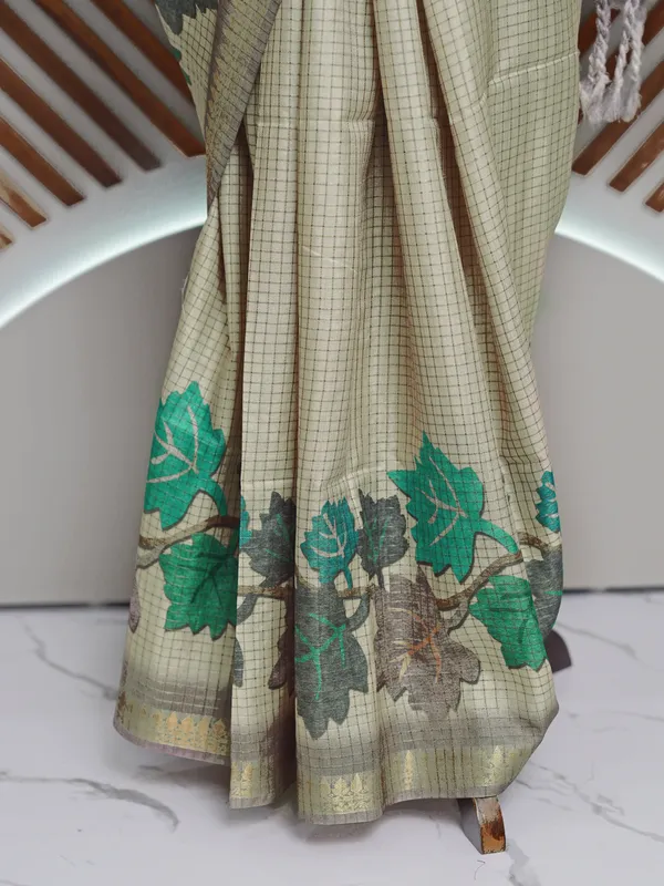 Soft_Tussar_Silk_sarees_with_Beautiful_Digital_Print_With_Attractive_Checks_Design_Saree_And_Digital_Print_Blouse_With_Tassels