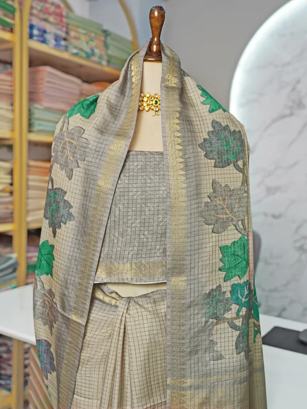 Soft_Tussar_Silk_sarees_with_Beautiful_Digital_Print_With_Attractive_Checks_Design_Saree_And_Digital_Print_Blouse_With_Tassels