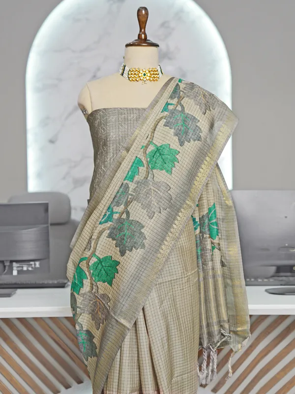 Soft_Tussar_Silk_sarees_with_Beautiful_Digital_Print_With_Attractive_Checks_Design_Saree_And_Digital_Print_Blouse_With_Tassels