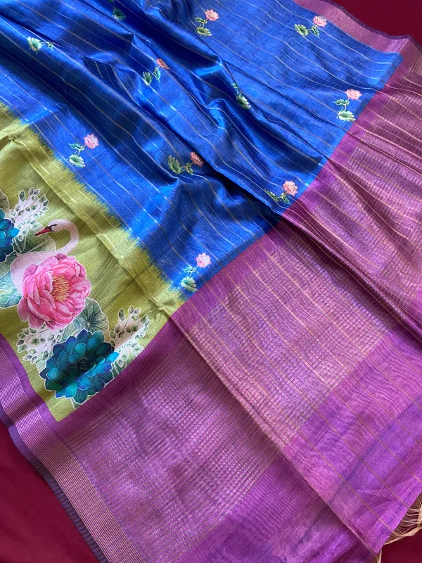 Soft_Semi_Tussar_Silk_sarees_with_Beautiful_Digital_Print_With_Attractive_Border_And_Contrast_Print_Blouse_With_Tassels