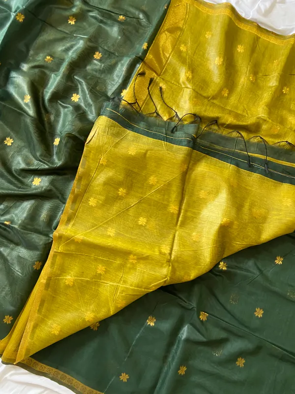 Jasleen_Mehendi_Green_–_Wedding_Special_|_Original_Maheswari_Cotton_Silk_Saree_with_Kanchipuram_Rich_Gold-Toned_Woven_Butti_Zari_Work,_Zari_Border