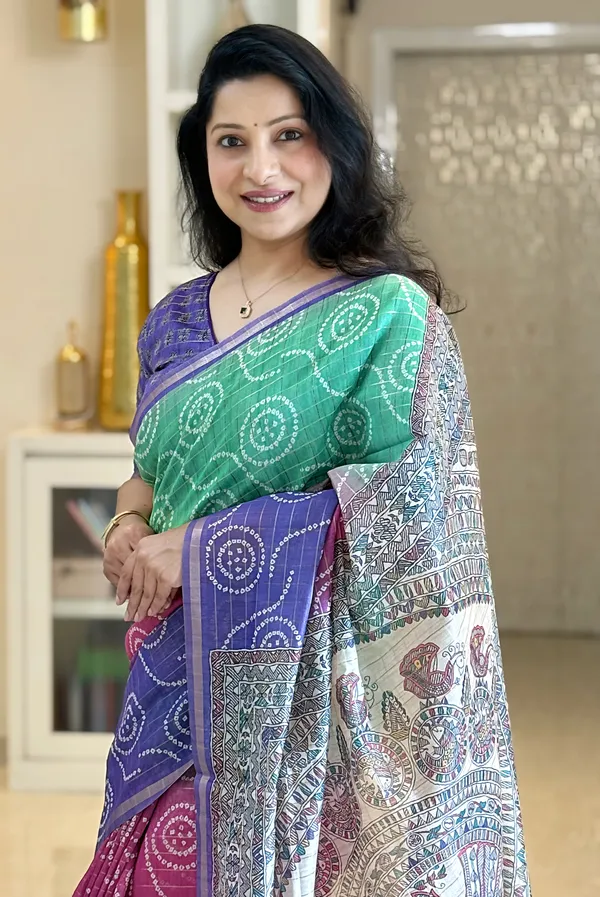 Soft_Semi_Tussar_Silk_sarees_with_Beautiful_Digital_Print_With_Attractive_Border_And_Contrast_Print_Blouse_With_Tassels