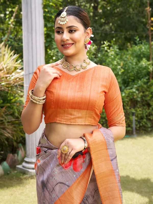 Soft_Tussar_Silk_sarees_with_Beautiful_Print_With_Attractive_Border_And_Contrast_Print_Blouse_With_Tassels