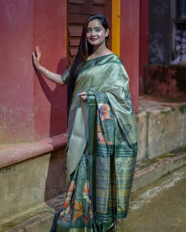 Helga_Green_–_Navratri_Special_|_Superior_Desi_Soft_Silky_Tussar_Saree_with_Ombre_Scheme_Body_And_Over_It_Floral_Conceptual_Prints