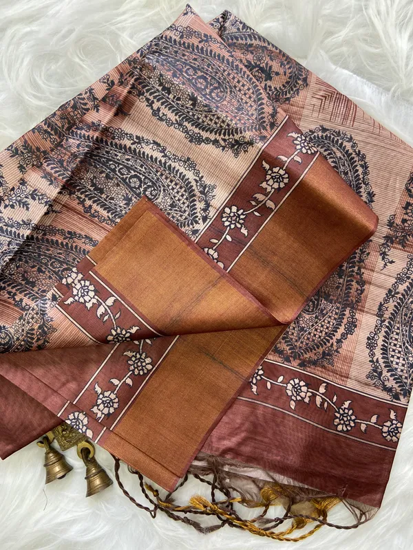 Falak_Coffee_Brown_–_Skyward_Aesthetic_Edit_for_You_|_Soft_Tussar_Silk_Saree_with_Print,_Border_&_Contrast_Print_Blouse_with_Tassels