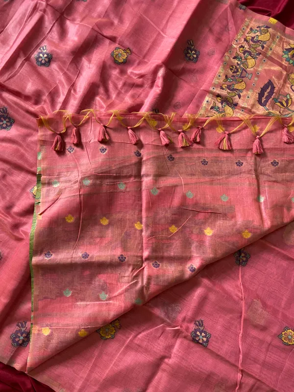Swan_Pink_–_Swan_Motif_Wedding_Special_|_Premium_Soft_Muga_Cotton_Paithani_Saree_with_Weaving_Design_Featuring_Jungle_Theme_&_Swan_Motifs_Pallu