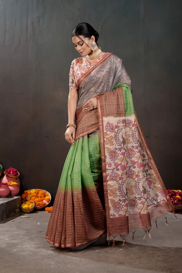 Soft_Semi_Tussar_Silk_sarees_with_Beautiful_Digital_Print_With_Attractive_Border_And_Contrast_Print_Blouse_With_Tassels