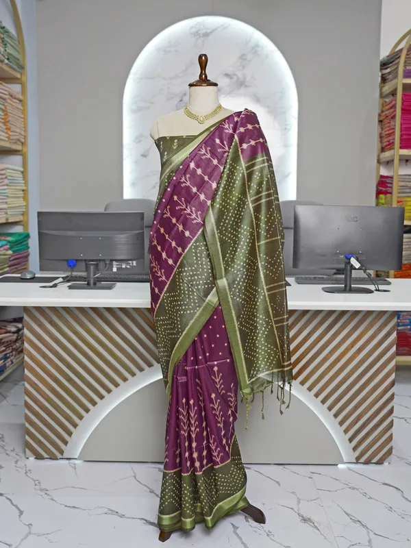 Soft_Tussar_Silk_sarees_with_Beautiful_Digital_Print_With_Attractive_Border_And_Contrast_Print_Blouse_With_Tassels