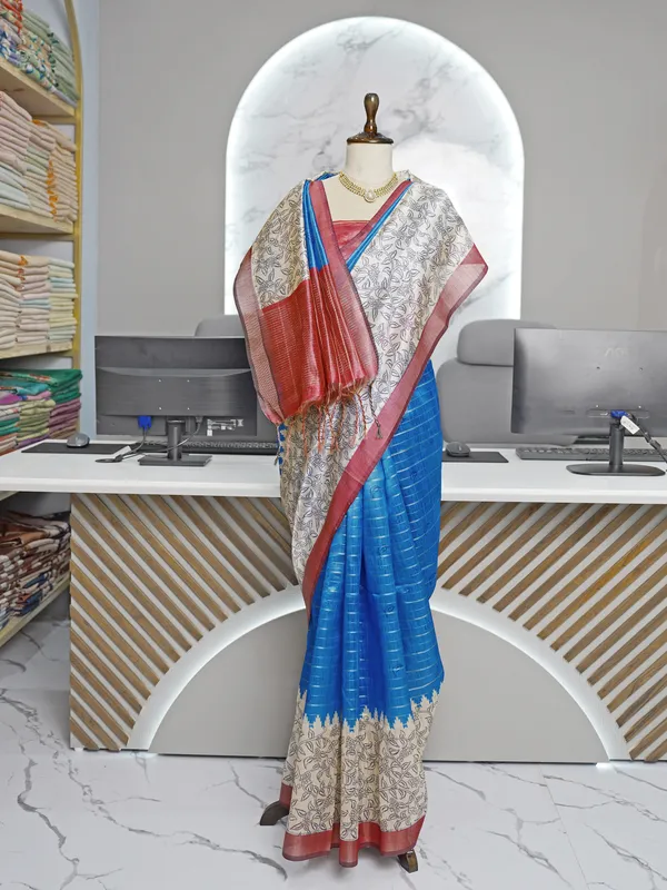 Soft_Semi_Tussar_Silk_sarees_with_Beautiful_Digital_Print_With_Attractive_Border_And_Contrast_Print_Blouse_With_Tassels