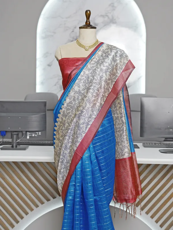 Soft_Semi_Tussar_Silk_sarees_with_Beautiful_Digital_Print_With_Attractive_Border_And_Contrast_Print_Blouse_With_Tassels
