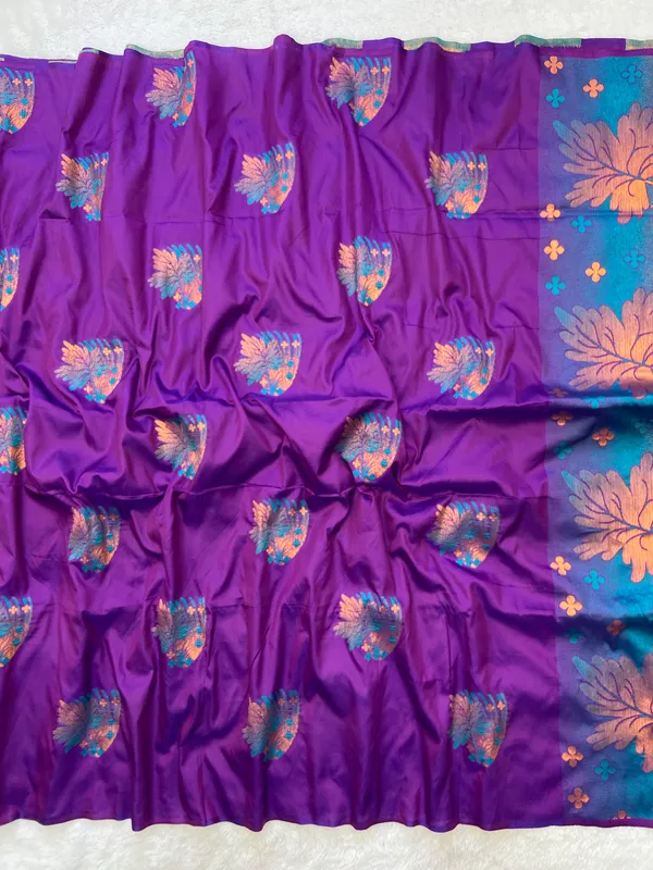 Premium_Soft_Silk_sarees_with_Beautiful_?Weaving_Zari_With_Attractive_Two_Tone_Design_And_Weaving_Design_Blouse_With_Tassels