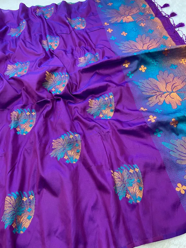 Premium_Soft_Silk_sarees_with_Beautiful_?Weaving_Zari_With_Attractive_Two_Tone_Design_And_Weaving_Design_Blouse_With_Tassels