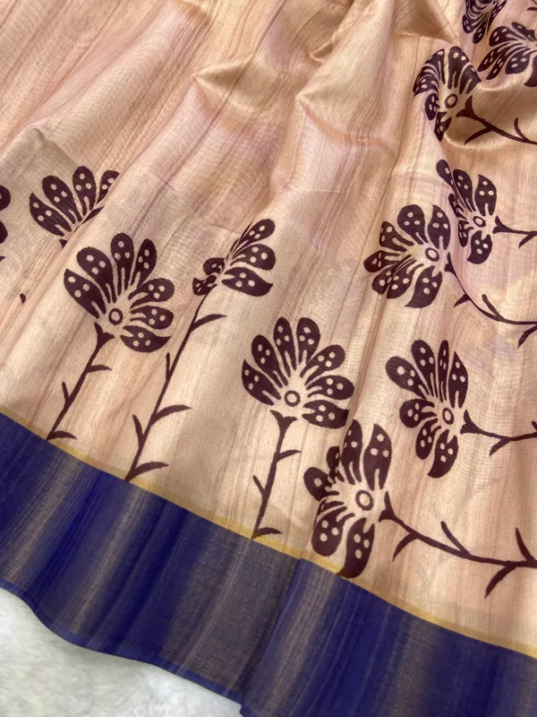 Ziana_Blue_–_Navratri_Special_|_Soft_Tussar_Silk_Saree_with_Print,_Border_&_Contrast_Print_Blouse_with_Tassels