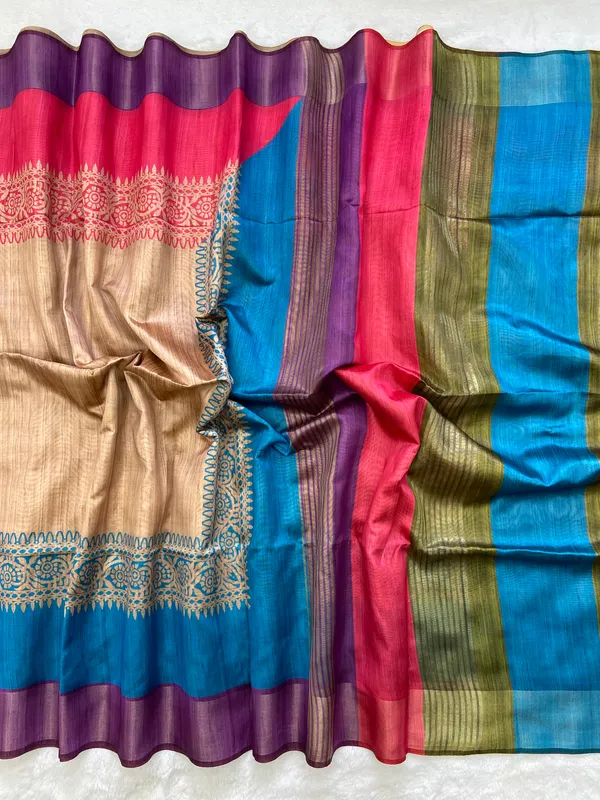 Soft_Tussar_Silk_sarees_with_Beautiful_Print_With_Attractive_Border_And_Contrast_Print_Blouse_With_Tassels