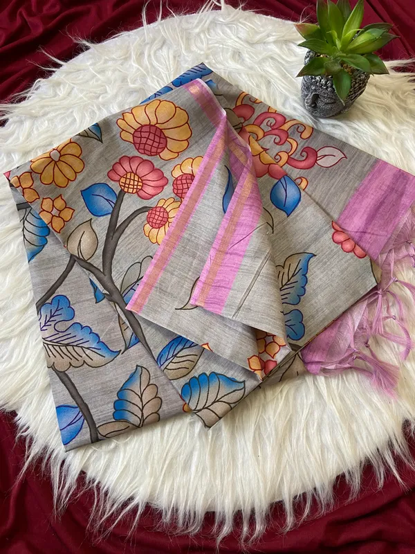 Soft_Tussar_Silk_sarees_with_Beautiful_Digital_Print_With_Attractive_Border_And_Contrast_Print_Blouse_With_Tassels