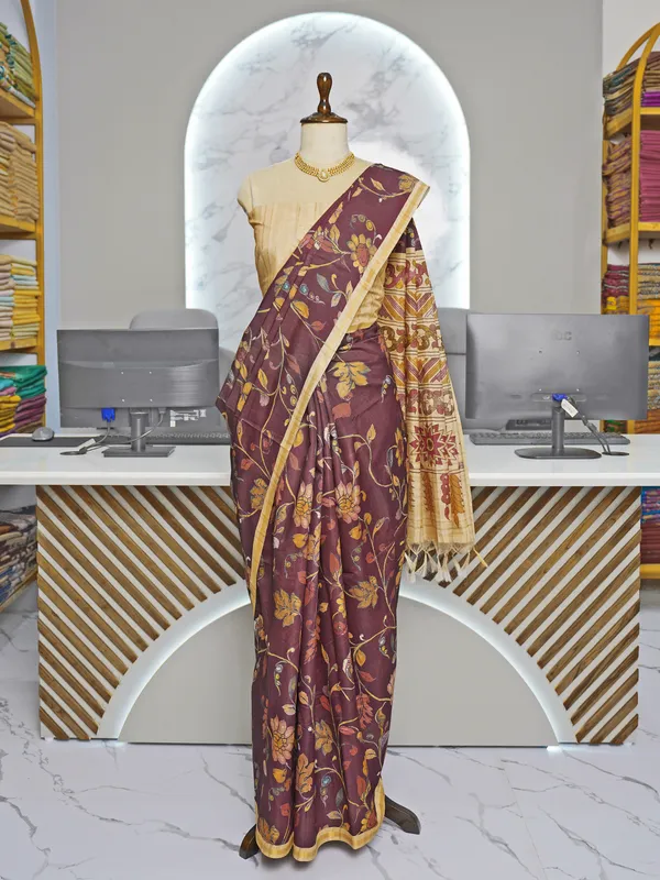 Soft_Tussar_Silk_sarees_with_Beautiful_Digital_Print_With_Attractive_Border_And_Contrast_Print_Blouse_With_Tassels