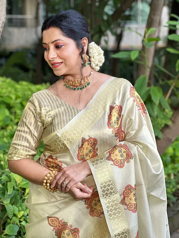 Anvika_Kali_Off_White_–_Diwali_Special_|_Soft_Tissue_Silk_Saree_with_Digital_Print,_Border_&_Rich_Pallu,_Sequence_&_Contrast_Print_Blouse_with_Tassels