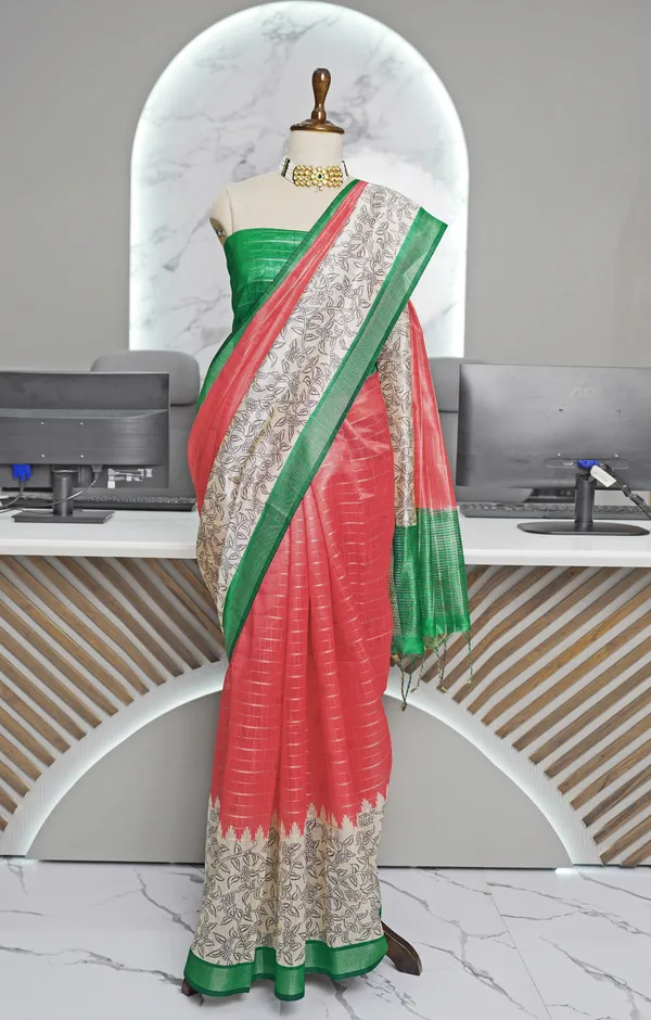 Soft_Semi_Tussar_Silk_sarees_with_Beautiful_Digital_Print_With_Attractive_Border_And_Contrast_Print_Blouse_With_Tassels