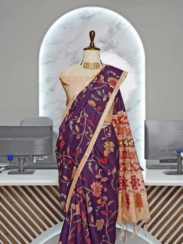 Soft_Tussar_Silk_sarees_with_Beautiful_Digital_Print_With_Attractive_Border_And_Contrast_Print_Blouse_With_Tassels
