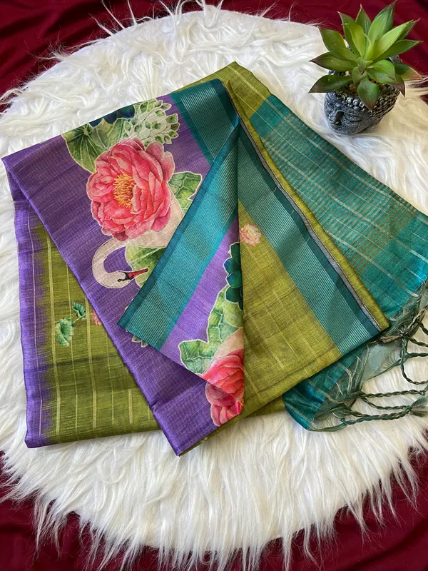 Soft_Semi_Tussar_Silk_sarees_with_Beautiful_Digital_Print_With_Attractive_Border_And_Contrast_Print_Blouse_With_Tassels