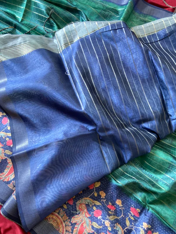 Soft_Semi_Tussar_Silk_sarees_with_Beautiful_Digital_Print_With_Attractive_Border_And_Contrast_Print_Blouse_With_Tassels