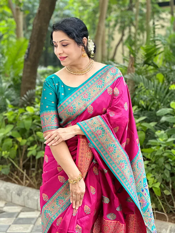 Premium_Soft_Paithani_Silk_sarees_With_Beautiful_Weaving_Pattern_With_Attractive_Rich_Pallu_And_Border_And_Weaving_Blouse_With_Tassels