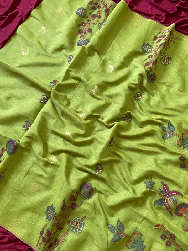 Amrusha_Green_–_Floral_Pallu_Wedding_Special_|_Premium_Soft_Muga_Cotton_Saree_with_Colourful_Resham_Weaving_Flower_Design_Pallu