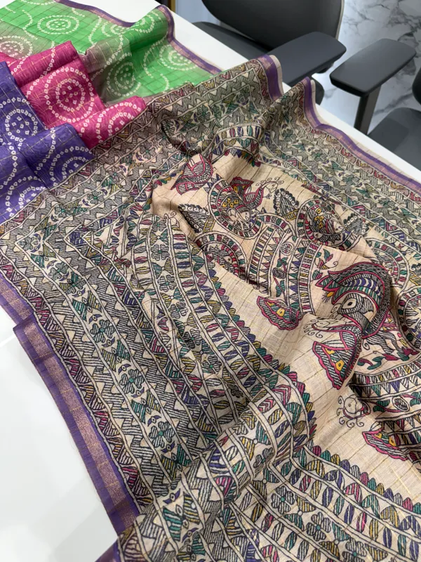 Soft_Semi_Tussar_Silk_sarees_with_Beautiful_Digital_Print_With_Attractive_Border_And_Contrast_Print_Blouse_With_Tassels