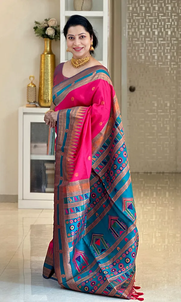 Damyanti_Pink_–_Legendary_Wedding_Special_|_Premium_Soft_Paithani_Silk_Saree_with_Weaving_Pattern,_Rich_Pallu_&_Border_&_Weaving_Blouse_with_Tassels
