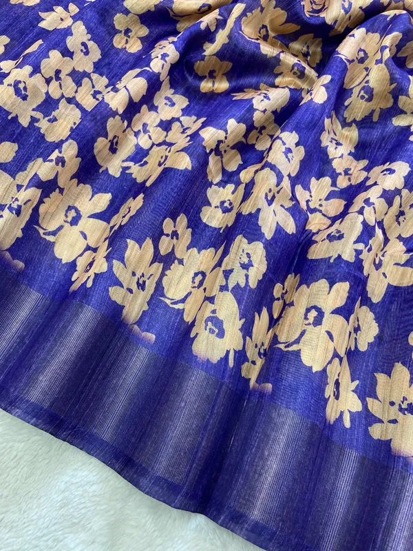 Edhitha_Blue_–_Navratri_Special_|_Soft_Tussar_Silk_Saree_with_Print,_Border_&_Contrast_Print_Blouse_with_Tassels