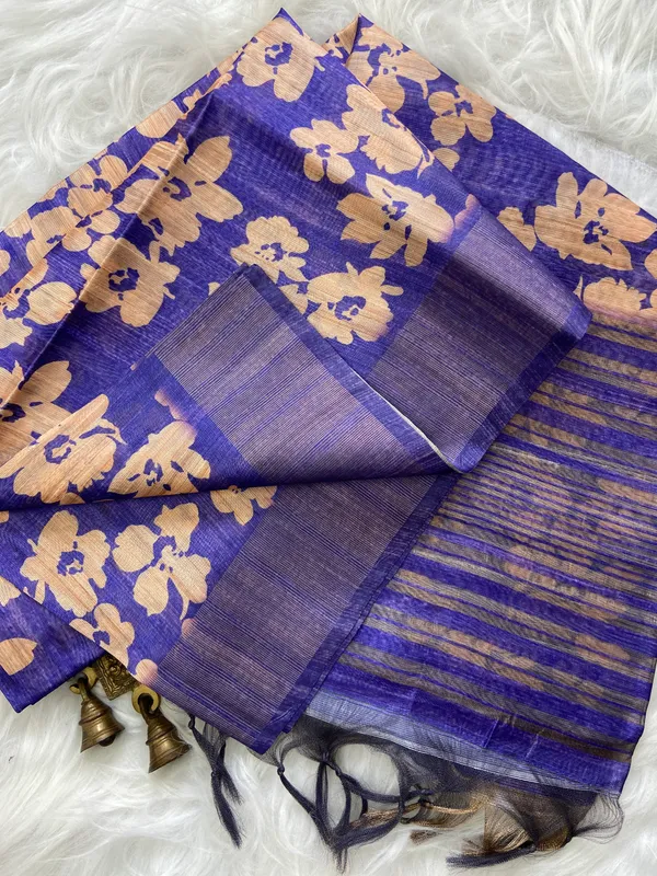 Edhitha_Blue_–_Navratri_Special_|_Soft_Tussar_Silk_Saree_with_Print,_Border_&_Contrast_Print_Blouse_with_Tassels