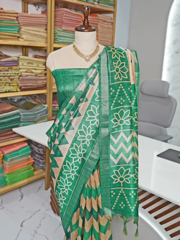 Soft_Tussar_Silk_sarees_with_Beautiful_Digital_Print_With_Attractive_Border_And_Contrast_Print_Blouse_With_Tassels