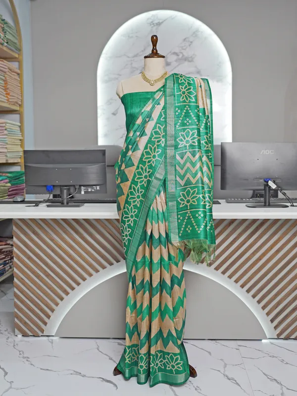 Soft_Tussar_Silk_sarees_with_Beautiful_Digital_Print_With_Attractive_Border_And_Contrast_Print_Blouse_With_Tassels