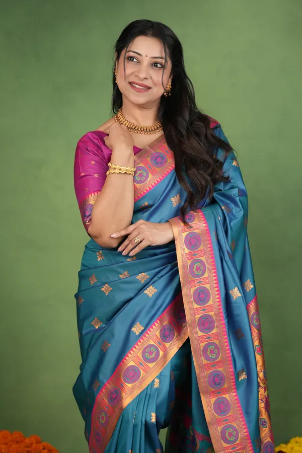 Premium_Soft_Paithani_Silk_sarees_With_Beautiful_Weaving_Pattern_With_Attractive_Rich_Pallu_And_Border_And_Weaving_Blouse_With_Tassels